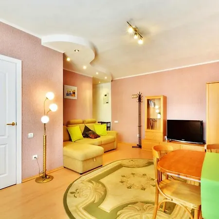 Aparton Sovetskaya 8 * Minsk